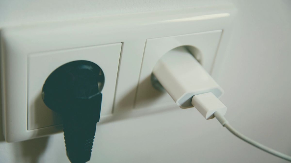 Electrical outlets on the wall